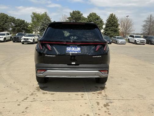 2025 Hyundai TUCSON Hybrid Limited