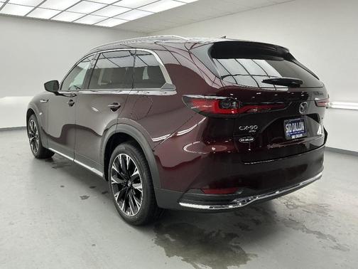 2024 Mazda CX-90 PHEV Premium Plus