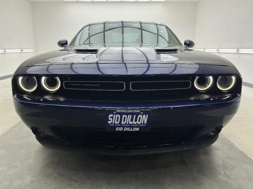2015 Dodge Challenger SXT Plus