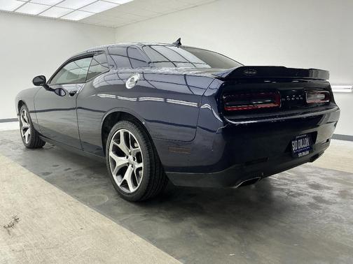 2015 Dodge Challenger SXT Plus