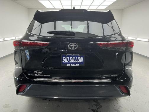 2021 Toyota Highlander Limited