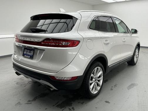 2019 Lincoln MKC Select