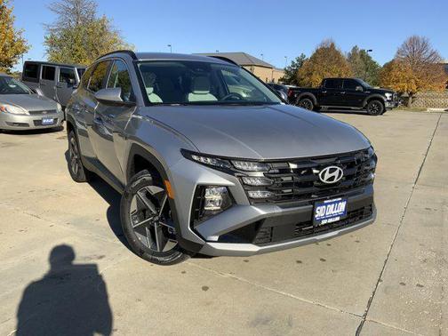 2026 Hyundai TUCSON Hybrid SEL