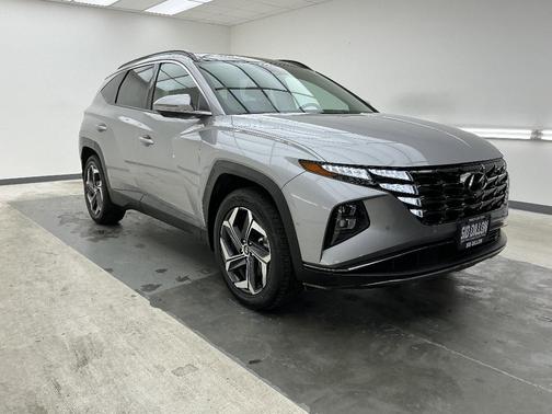 Shimmering Silver 2022 Hyundai TUCSON Hybrid Limited