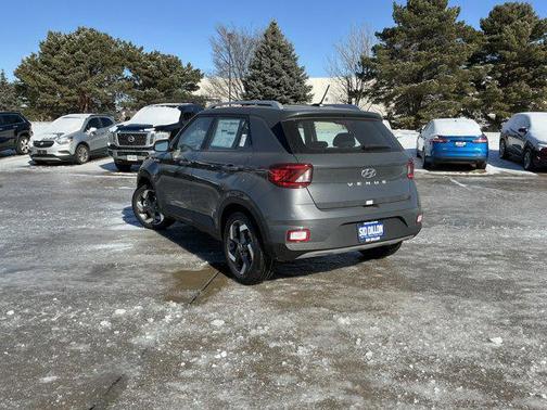 2025 Hyundai VENUE SEL