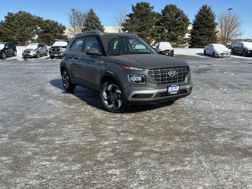 2025 Hyundai VENUE SEL