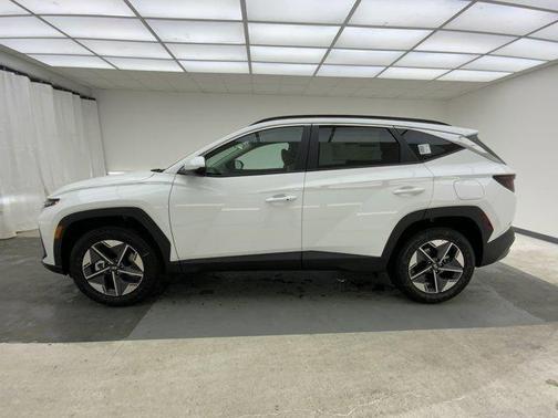 Serenity White Pearl 2026 Hyundai TUCSON SEL
