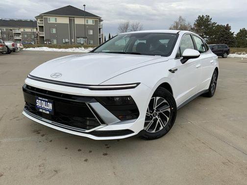 2026 Hyundai SONATA Hybrid Blue