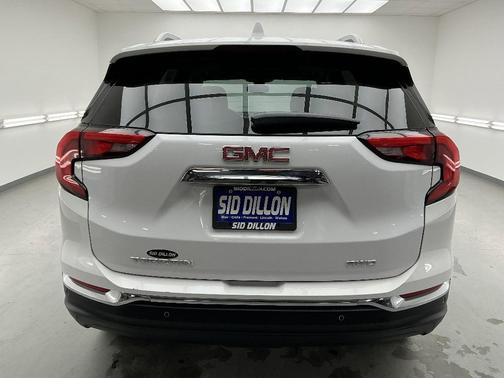 2021 GMC Terrain SLT
