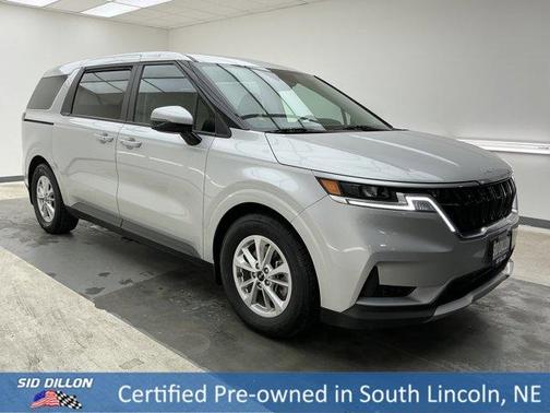 Silky Silver 2022 Kia Carnival LX