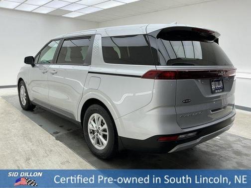 Silky Silver 2022 Kia Carnival LX