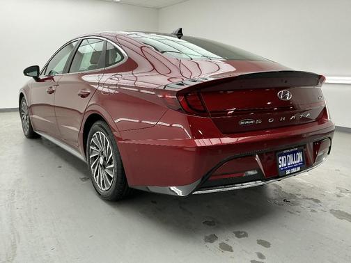 2023 Hyundai SONATA Hybrid Limited
