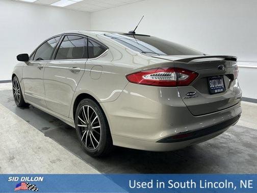 Tectonic 2016 Ford Fusion SE