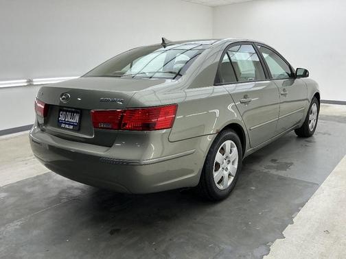 Natural Khaki Mica 2010 Hyundai SONATA GLS