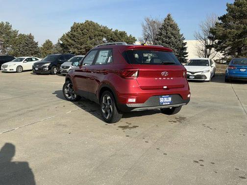 2025 Hyundai VENUE Limited