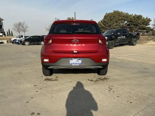 2025 Hyundai VENUE Limited