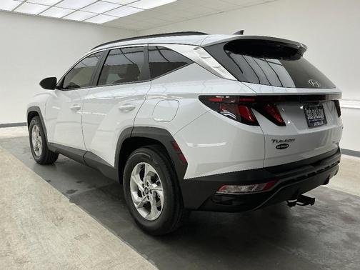 White Pearl 2024 Hyundai TUCSON SEL