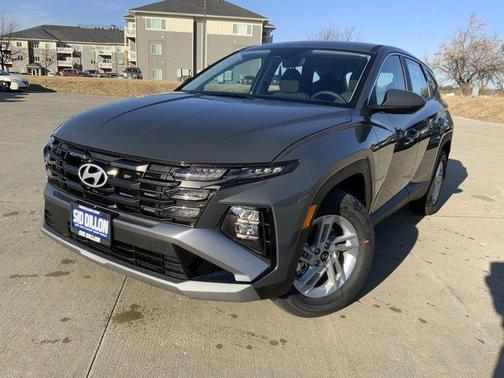 Gray 2026 Hyundai TUCSON SE