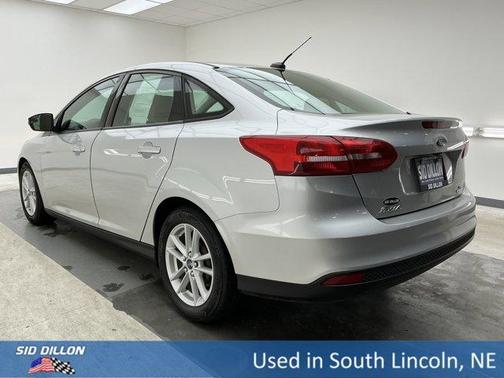 Ingot Silver 2015 Ford Focus SE