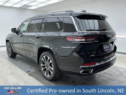 Diamond Black 2022 Jeep Grand Cherokee L Overland