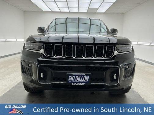 Diamond Black 2022 Jeep Grand Cherokee L Overland