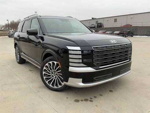 Abyss Black Pearl 2026 Hyundai Palisade Hybrid Calligraphy