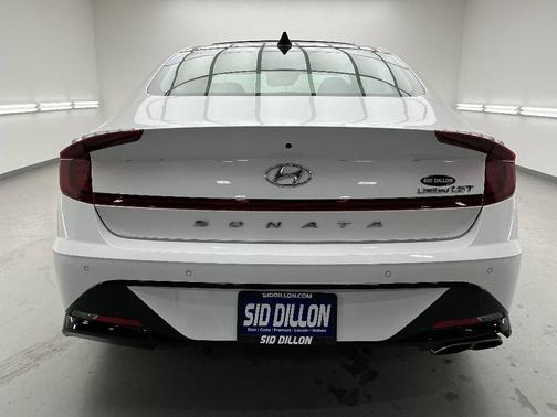 2022 Hyundai SONATA Limited