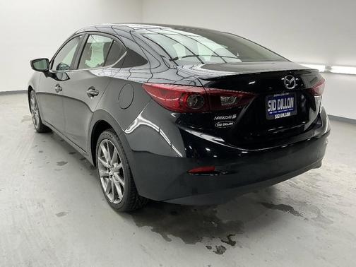 2018 Mazda Mazda3 Touring