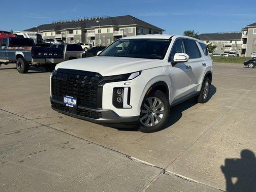 2025 Hyundai PALISADE SE
