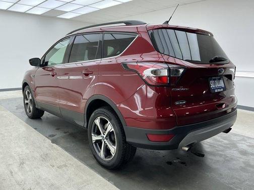 Ruby Red Metallic Tinted Clearcoat 2018 Ford Escape SEL