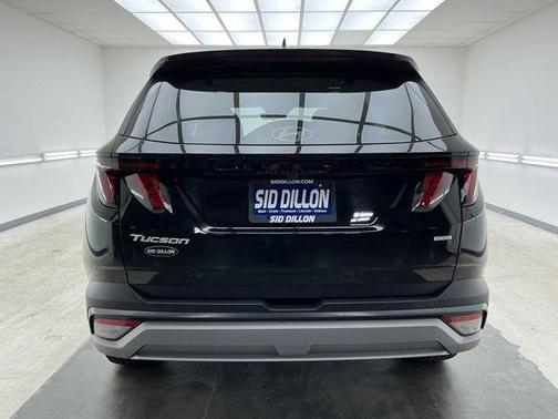 Phantom Black 2025 Hyundai TUCSON SEL