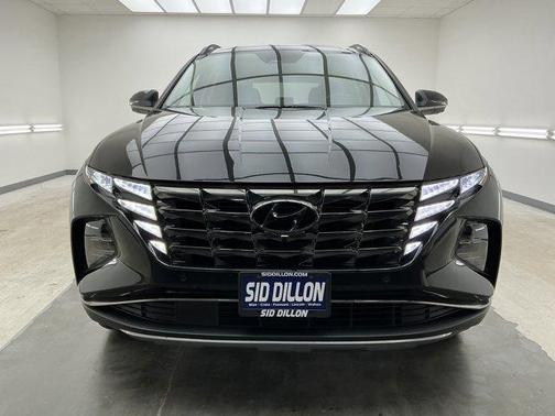 Phantom Black 2022 Hyundai TUCSON Limited