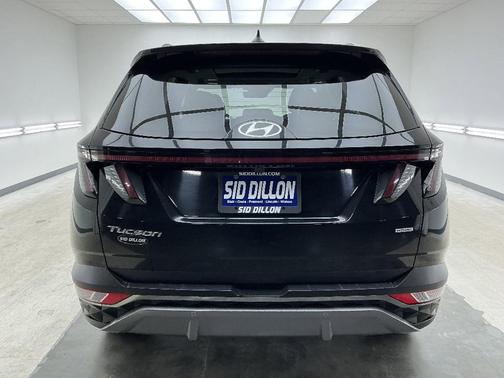 Phantom Black 2022 Hyundai TUCSON Limited