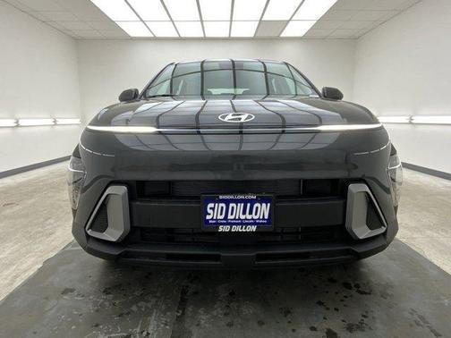 Gray Pearl 2026 Hyundai KONA SE