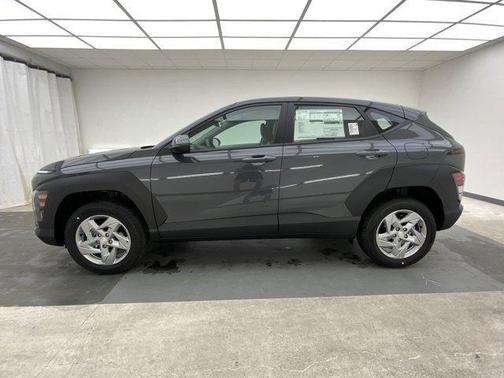 Gray Pearl 2026 Hyundai KONA SE