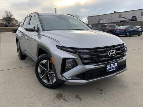 Shimmering Silver 2026 Hyundai TUCSON SEL