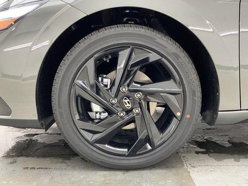 Amazon Gray 2026 Hyundai ELANTRA SEL SPORT PREMIUM