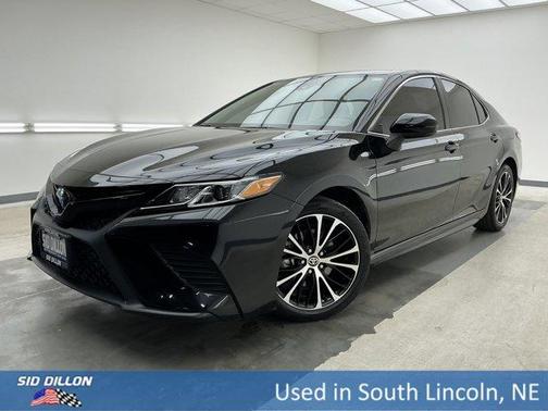 Midnight Black Metallic 2020 Toyota Camry SE Nightshade