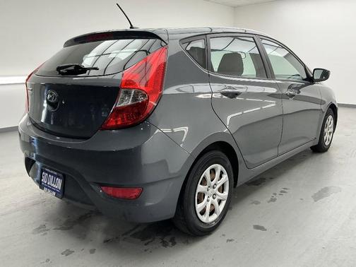 2012 Hyundai Accent GS