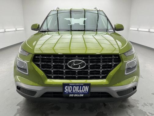 2024 Hyundai VENUE SEL