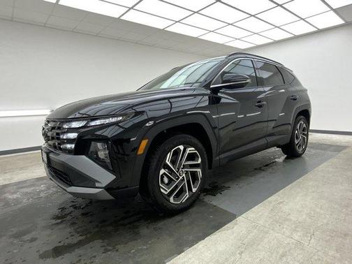 Phantom Black 2026 Hyundai TUCSON Limited