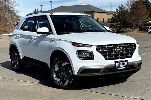 2025 Hyundai VENUE SEL
