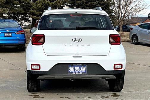 2025 Hyundai VENUE SEL