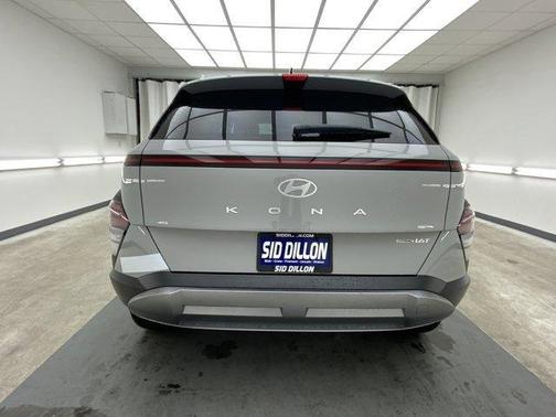 Cyber Gray Metallic 2026 Hyundai KONA SEL Premium