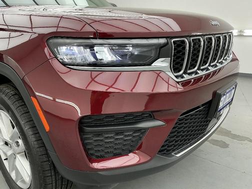 2024 Jeep Grand Cherokee Laredo X