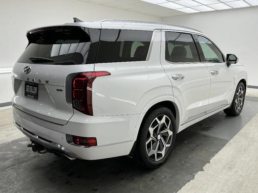 Hyper White 2022 Hyundai PALISADE Calligraphy