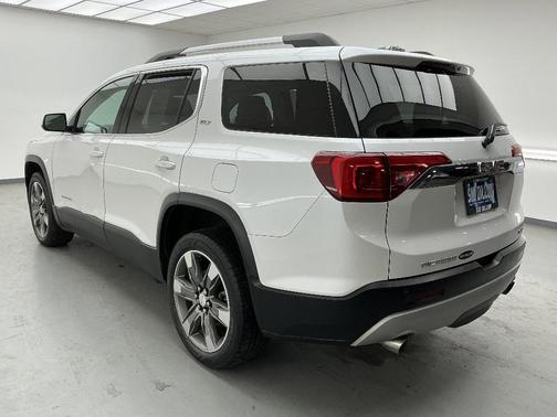 2017 GMC Acadia SLT-2