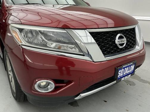 2014 Nissan Pathfinder SL