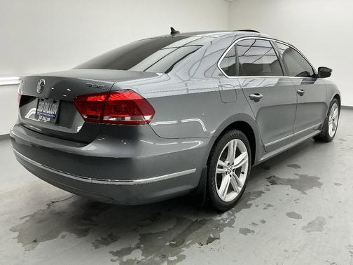 2013 Volkswagen Passat 2.0 TDI SEL Premium