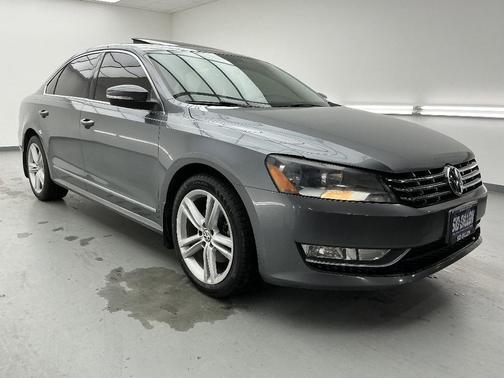 2013 Volkswagen Passat 2.0 TDI SEL Premium